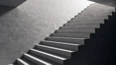 Konkrétní schodiště ukazuje průchodnou výšku.